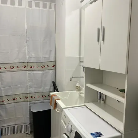 Beverly Apartment